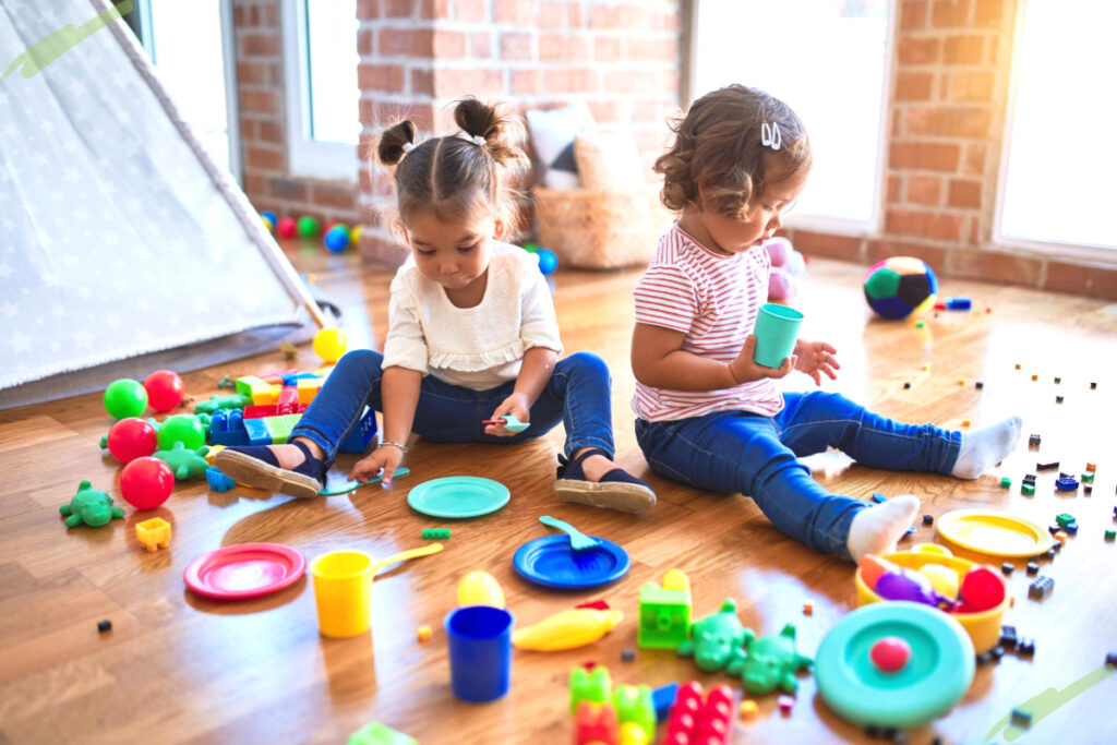 parallel-two-toddler-girls-play-side-by-side-1024×683 parallel-two-toddler-girls-play-side-by-side-1024x683